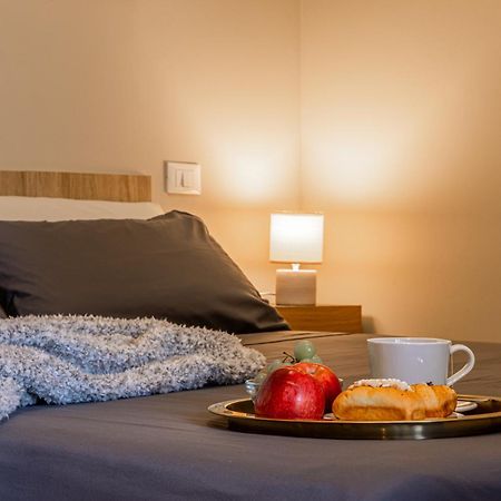 Comfort Home Rho Fiera Esterno foto